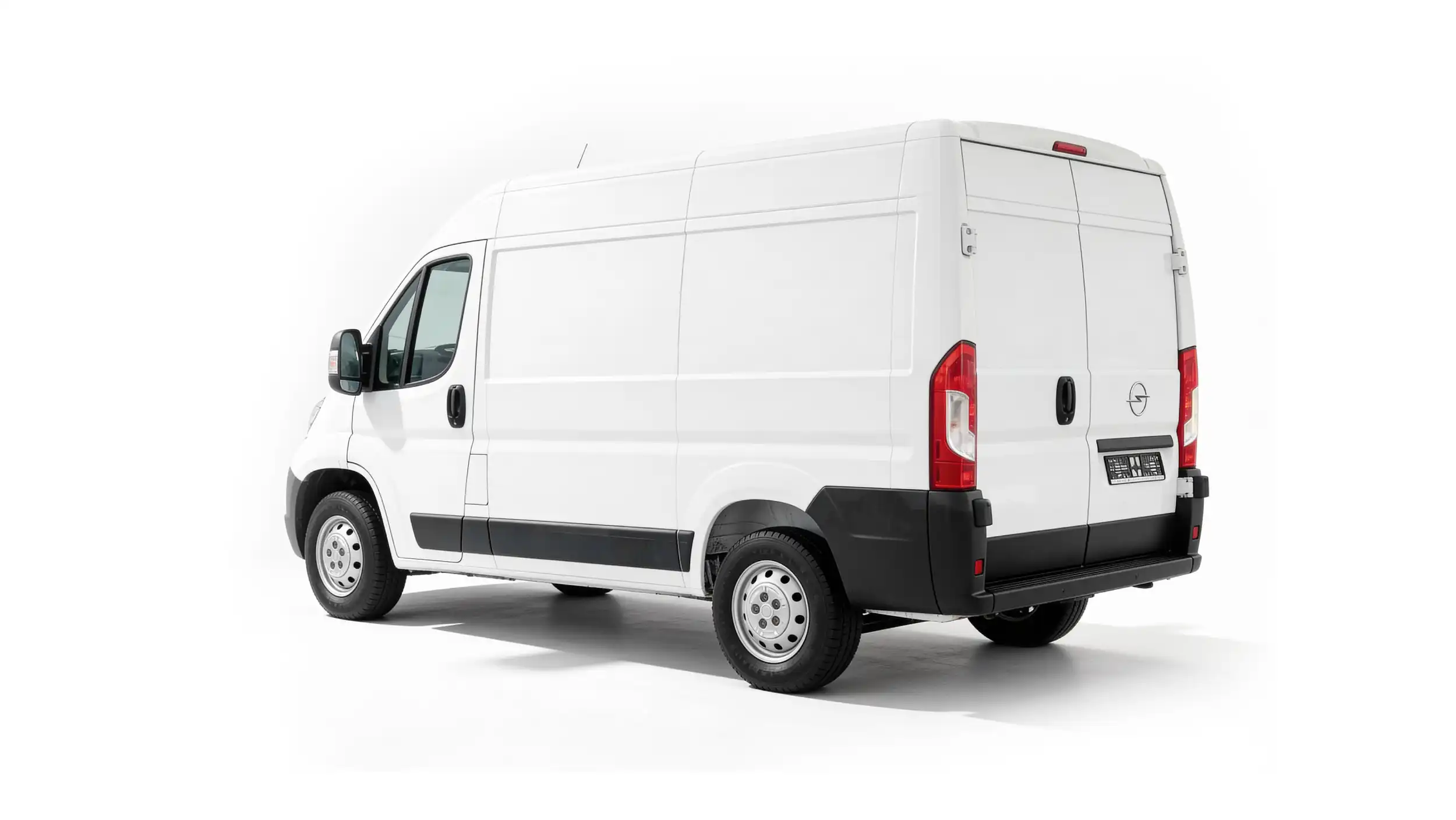 Opel Movano Dobra wypozyczalnia L1H1 06